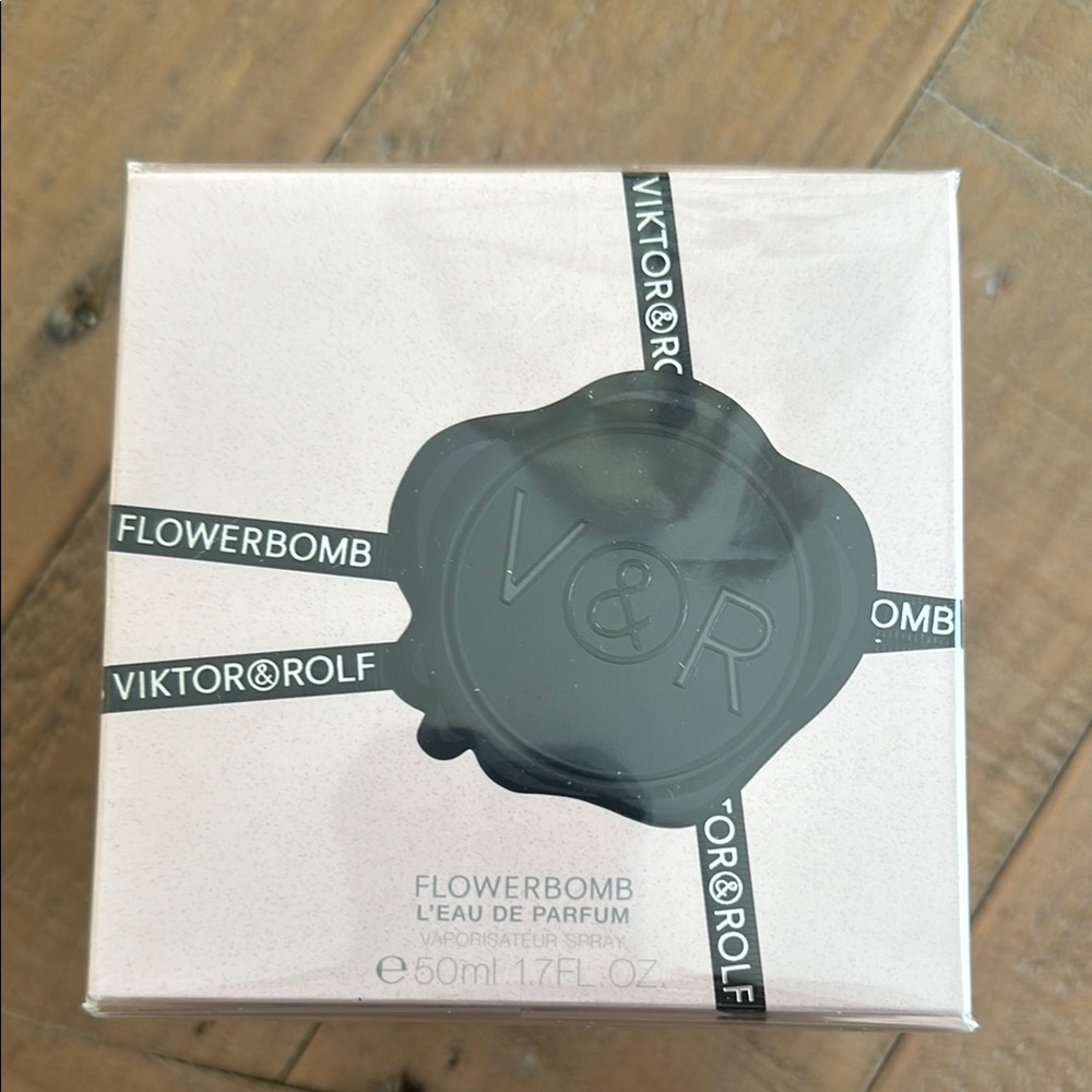 Viktor & Rolf Flowerbomb Eau de Parfum
